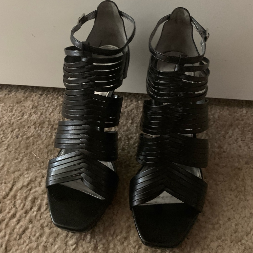 Calvin Klein Elegant Black Strappy Women's Sandals
